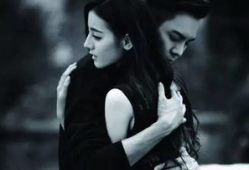 陈伟霆迪丽热巴最新爆料,甜蜜互动引粉丝尖叫，幕后故事揭秘！